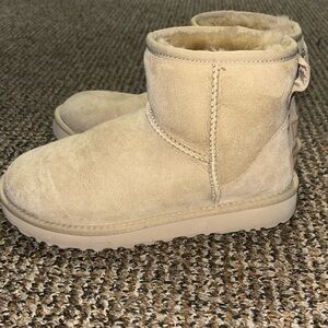 UGG Classic Mini Sand